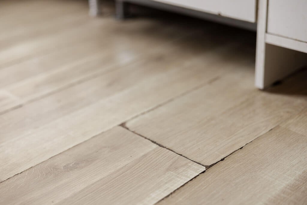 eastsussexflooring.co.uk | Transform Your Space: Easy Laminate Floor Repair Tips